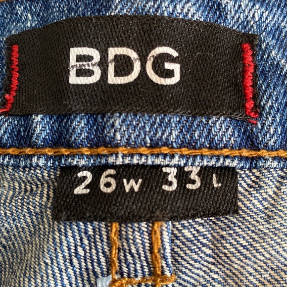 Urban Outfitters BDG mid rise slim straight jeans distressed - Picture 6 of 15